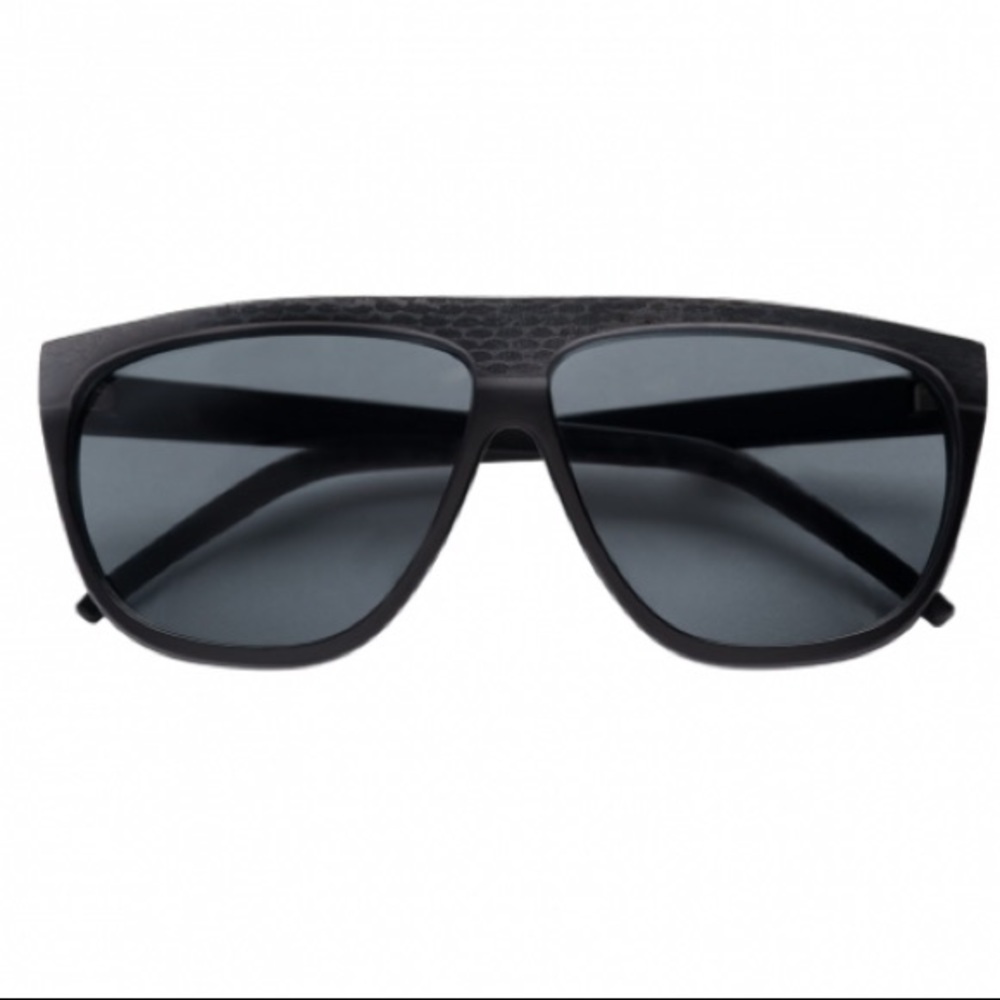 COPY - Taylor Swift Black reputation sunglasses